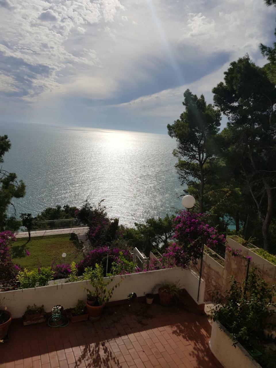 Villa Cala Della Pergola Vieste Luaran gambar